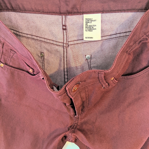 SALE🎉H&M denim jeans - Picture 3 of 6